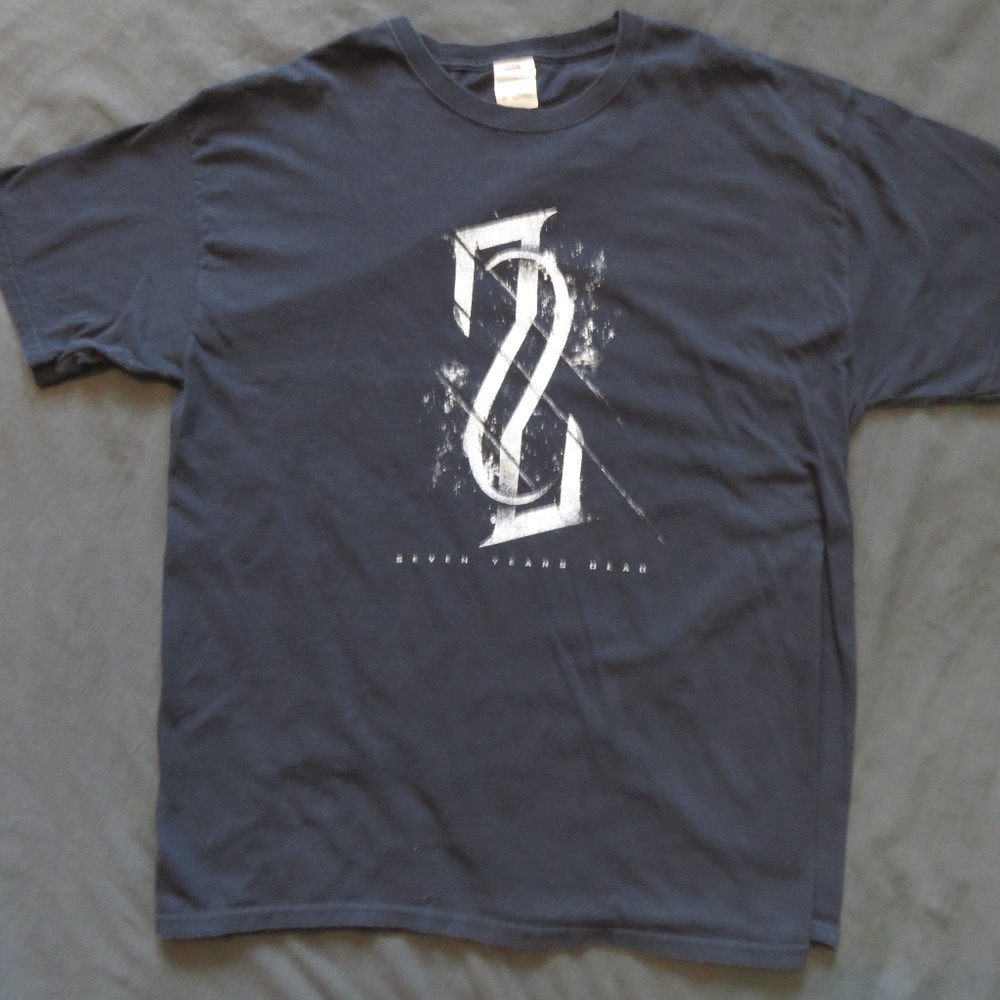 Seven Years Dead Concert Tshirt XL